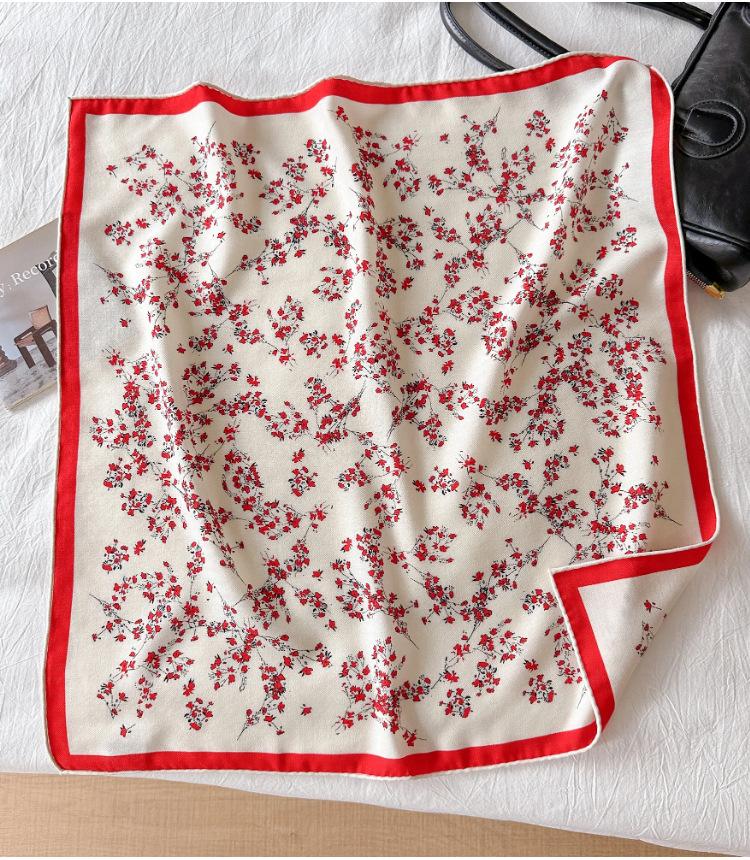 New silk wool square scarf women s 2025 autumn and winter new 65cm fashion versatile elegant silk scarf shawl 65cm