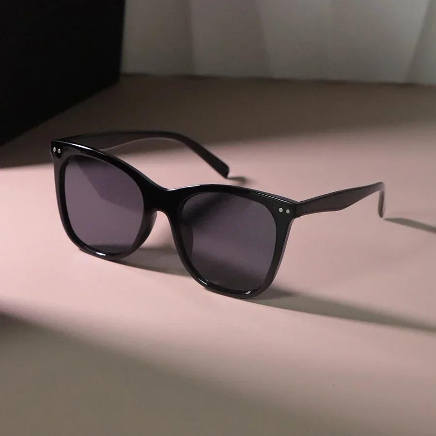 Gafas de Sol Cuadradas Elegantes para Exteriores Femeninas Masculinas Clásicas Retro Elegantes Únicas Gafas Elegantes Casuales Minimalistas Oculos