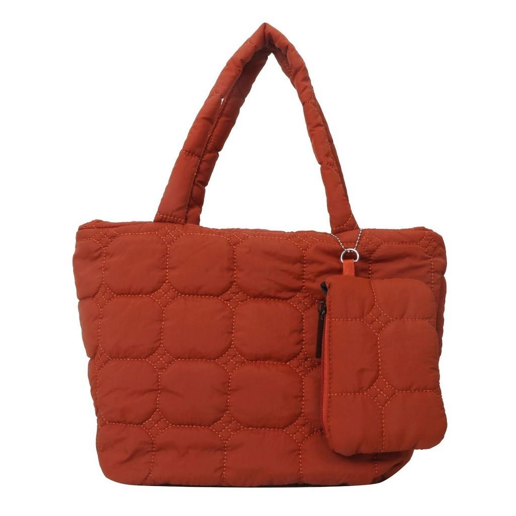 Stylish Large Capacity Quilted Tote Bag For Women Fashionable 2023 Trendy Shoulder Bag