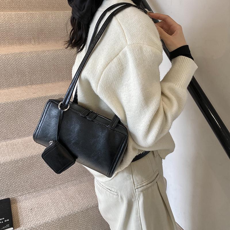 Trendy Brand Women's Bags Fashion Mailbox Bags Women's 2025 New Shoulder Armpit Bags