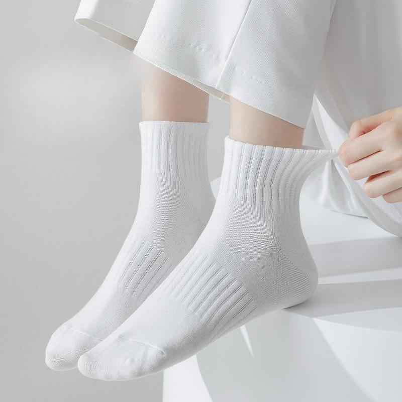 Solid-colored Short Socks, Unisex Sports Spring and Summer Sweat-absorbing, Odor-proof and Versatile Socks