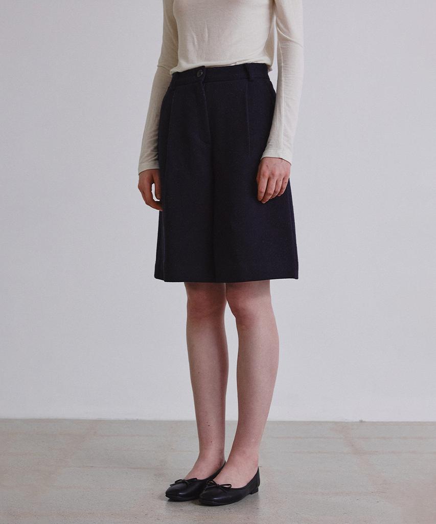 STEP AROUND Wool Twill Bermuda Pants_Navy