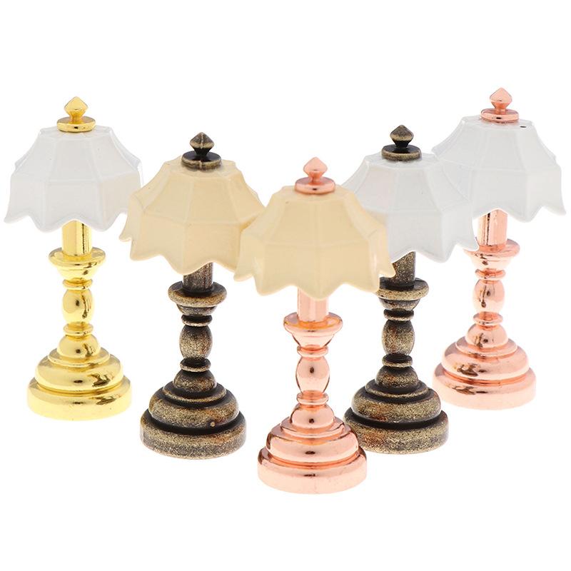 Miniature Dollhouse Table Lamp LED Desk Model Mini Light Decoration Children's Toy Dollhouse Play Accessories for Mini House Bedroom Pack of 2
