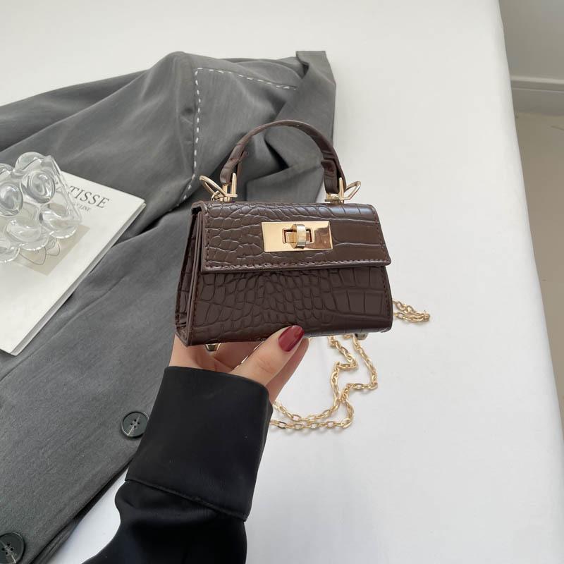 

Solid color texture stone pattern 2025 fashionable new retro temperament simple summer casual shoulder portable small square bag кофейный