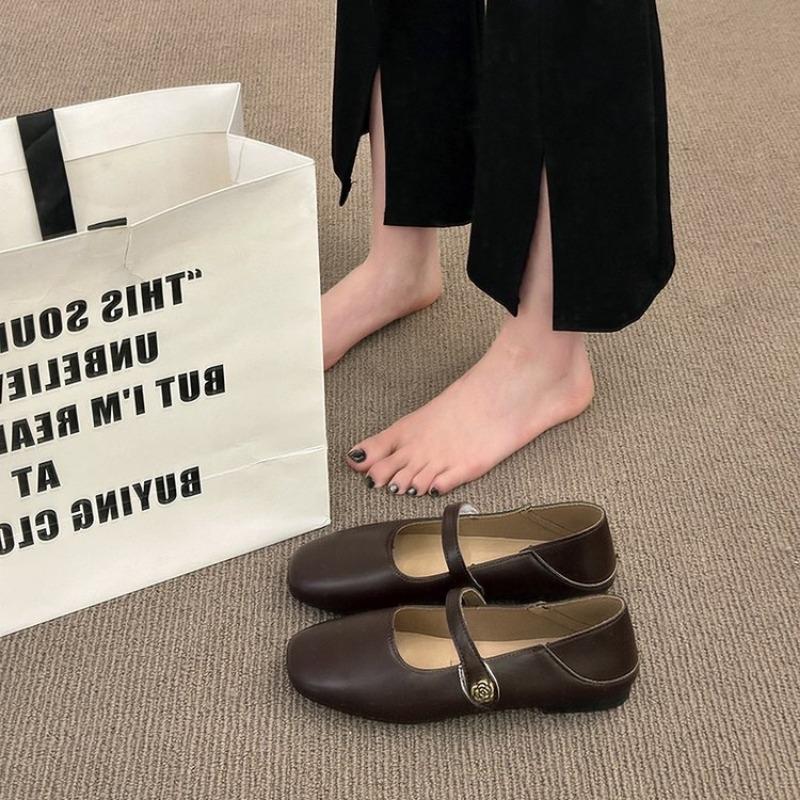 Retro One-word Belt Women's Shoes Spring New Mary Jane Style Light Mouth Small Leather Shoes Fashion Flat Sandals