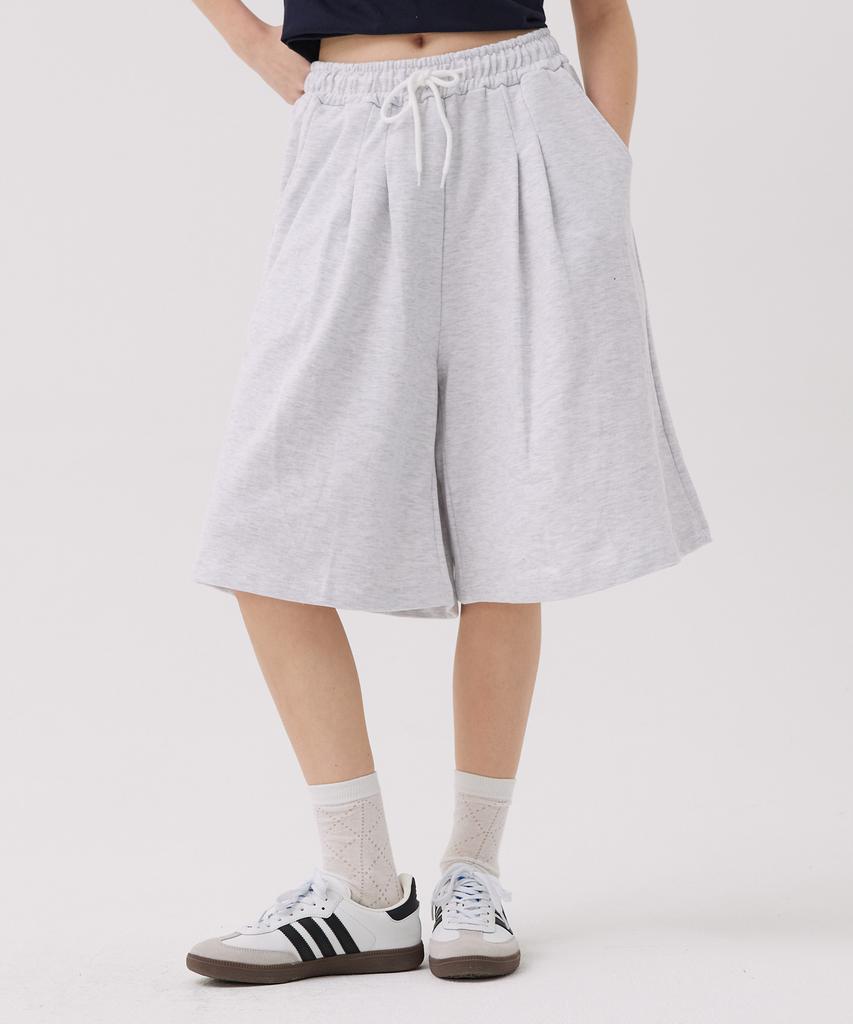 AWESOME STUDIO Pintuck Wide Bermuda Sweatpants Melange Grey