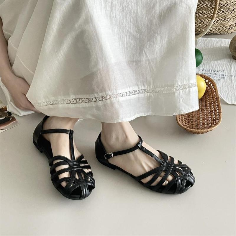 

Fashion Shoes Female Sandal 2025 Women s Girls Beige New Summer Comfort Low Retro Flat Back Strap Square Heel Rubber PU Scandals 35 чёрный