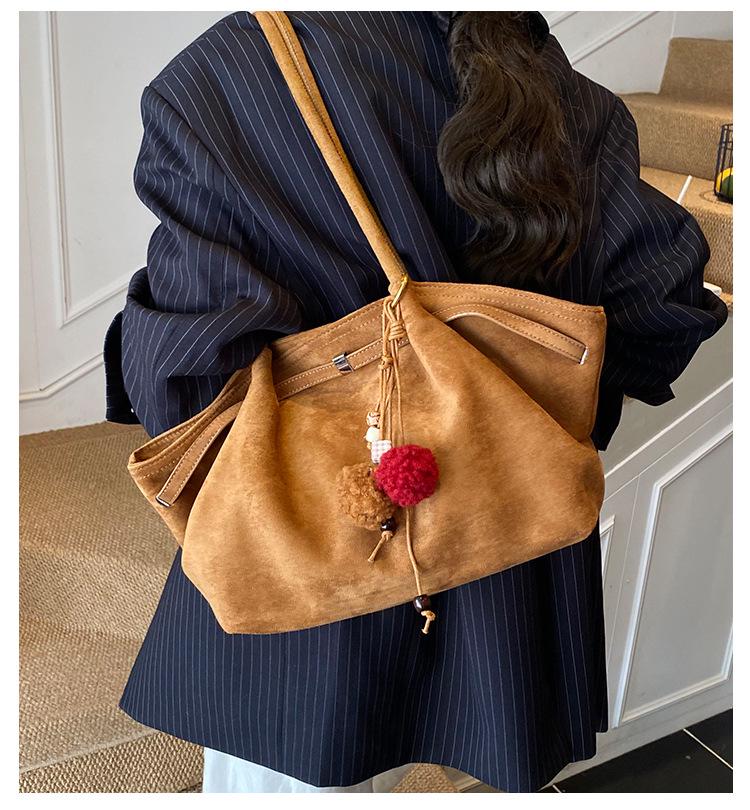 High-End Retro Suede Large Capacity Tote – Autumn/Winter Shoulder Bag