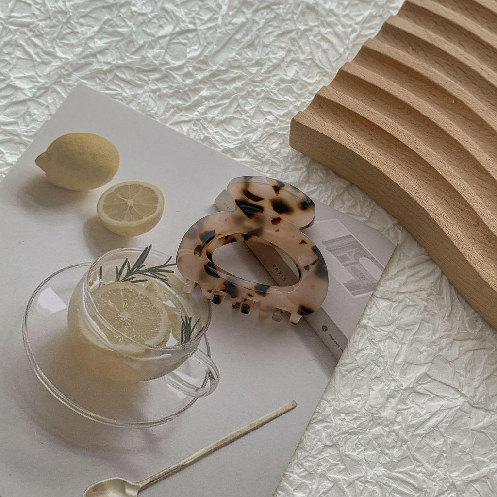 Luxury Korean Minimalist Acetate Claw Hair Clip for Women