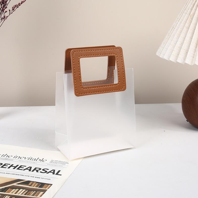 

Modern Simplicity PP Plastic Gift Bag Wedding Accessories Holiday Souvenirs Party Gifts Candy Jewelry Packag Party Decoration Hand-held Packaging Bag 13.5x7x15cm 10pcs