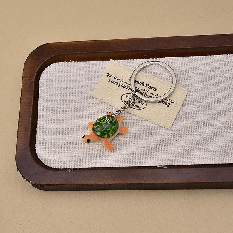 Retro Turtle Keychain Unique Cute Pendant Keyring Charm Sea-Themed Jewelry Gift