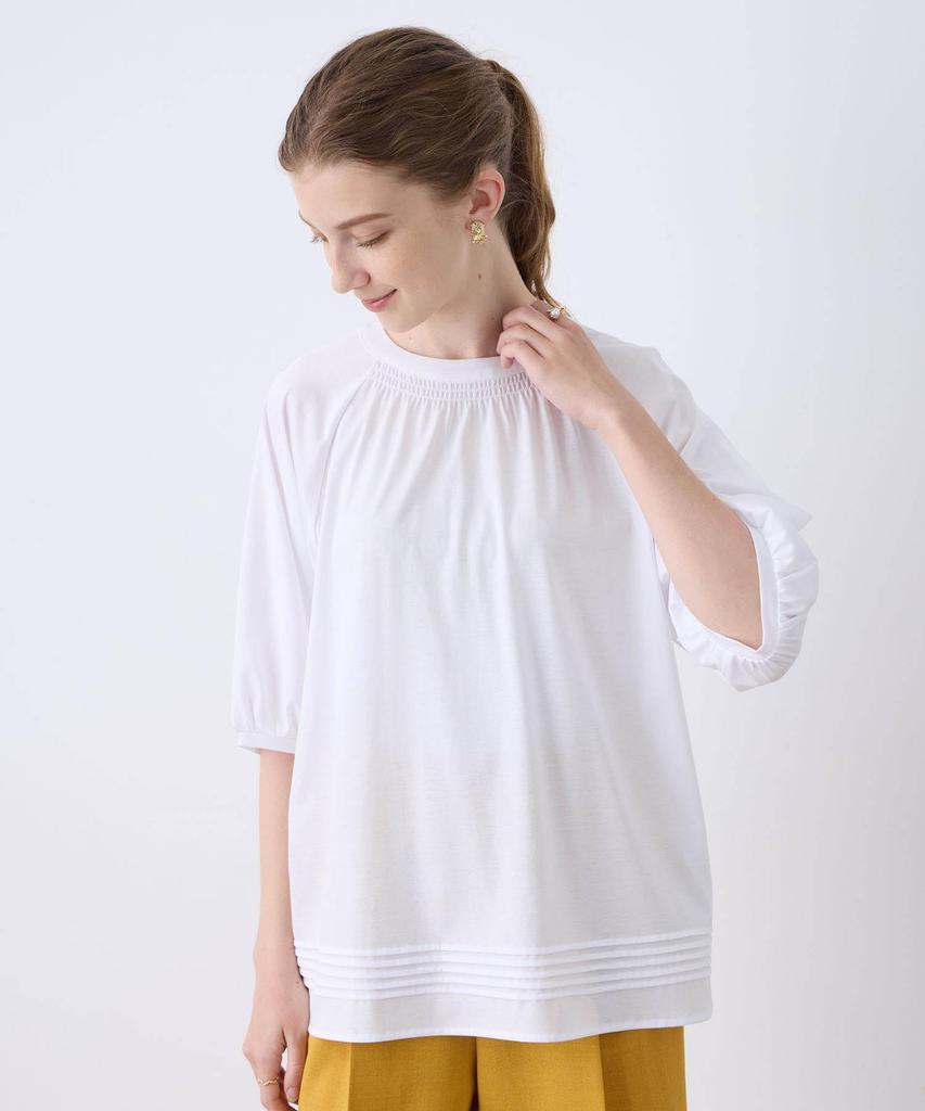 Le Souk Holiday Pullover Women's Pin-Tuck (291174)