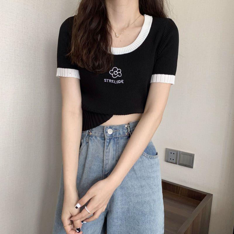 Pink Short Sleeved Slim Fit Spring/summer Knitted Base Shirt for Women's Korean Version High Waisted Short Top for Inner Lining