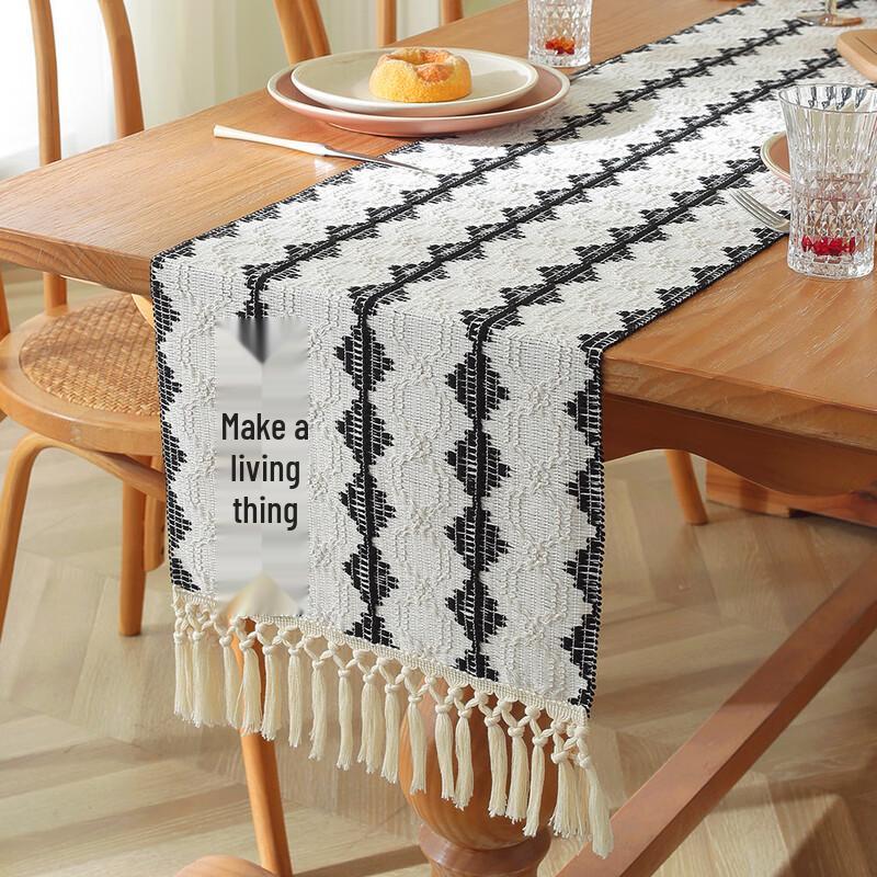 Zhishi Nordic Cotton Linen Table Runner