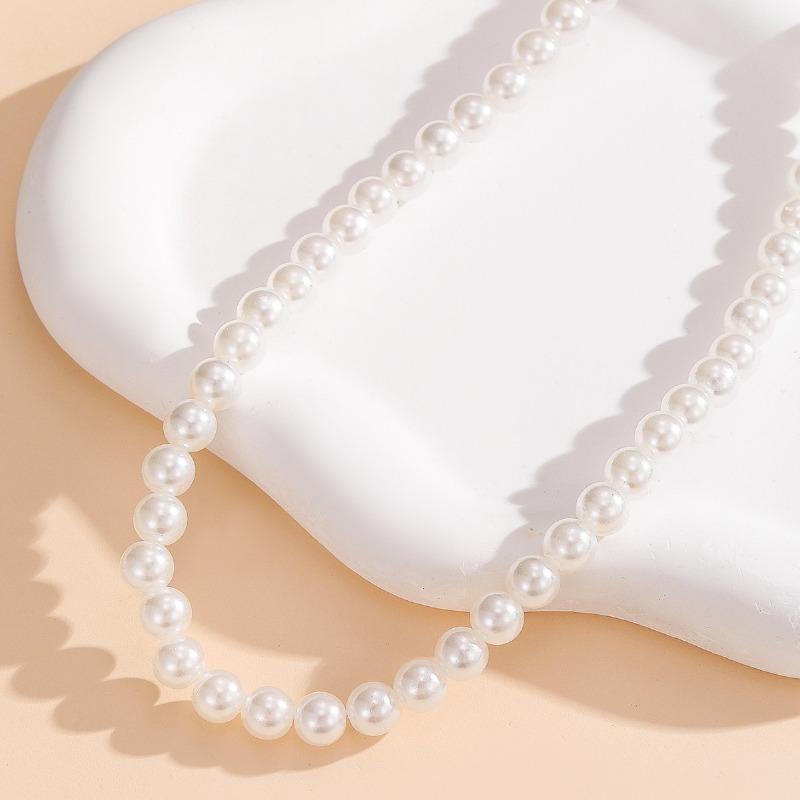 Vintage Imitation Pearl Ins Style Minimalist Niche Light Luxury Clavicle Necklace