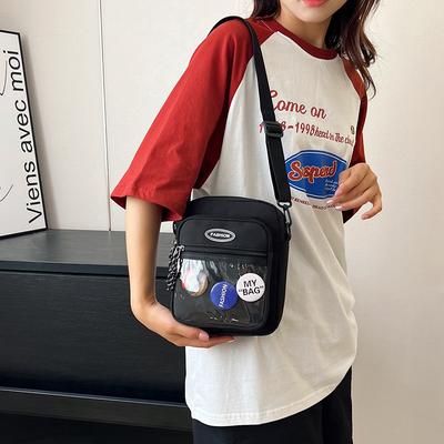 2025 jarní nová malá brašna přes rameno trendy messenger taška student muži a ženy stejná ležérní personalizovaná taška na mobil