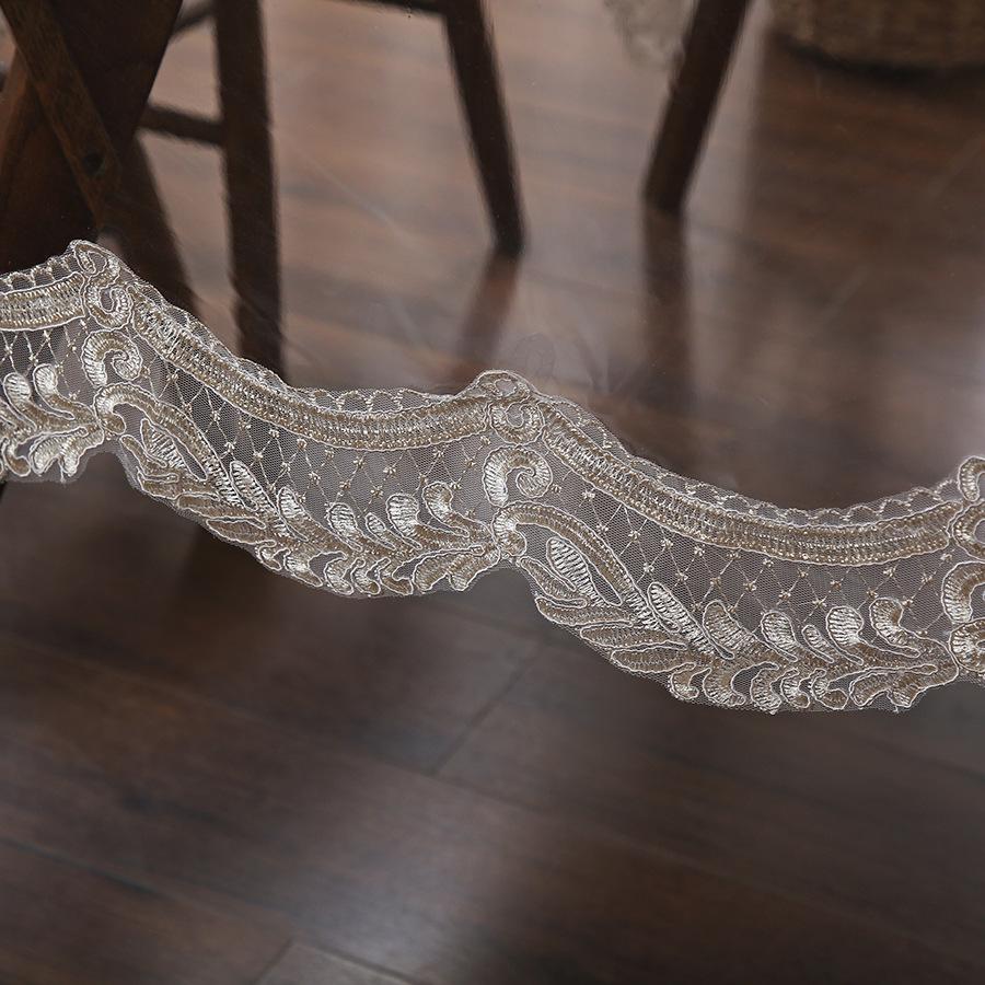 Modern Simple Transparent Lace Tablecloth Waterproof Oil and Scald Resistant Dining Desk Mat Decoration of High End Restaurant