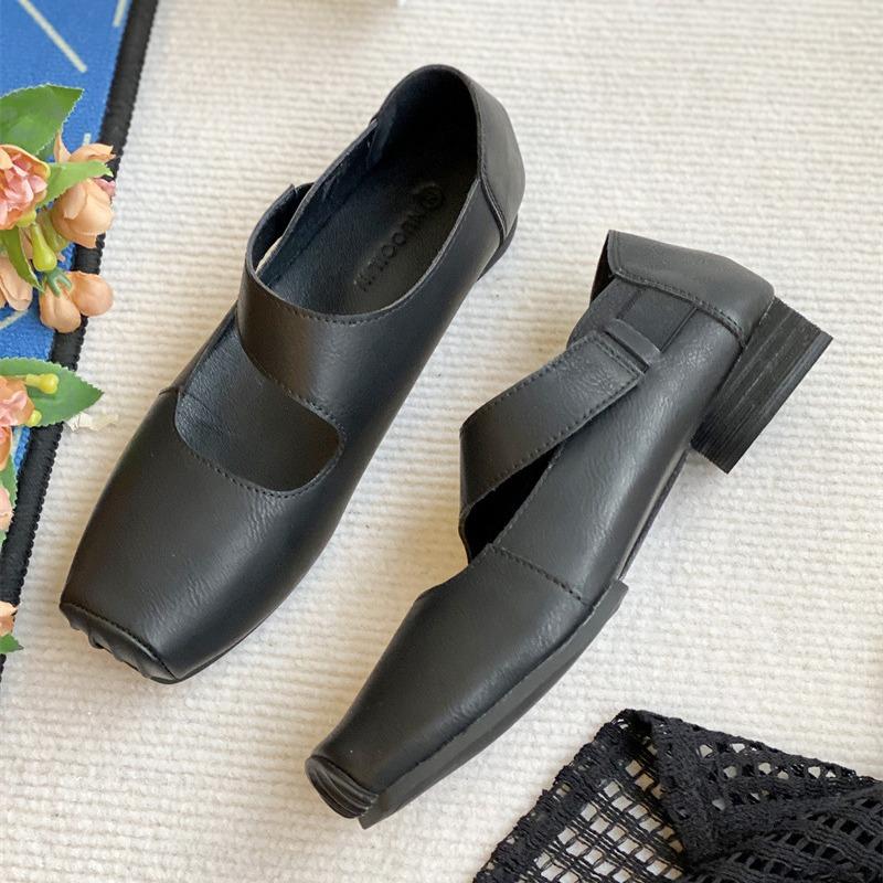 Retro flat-soled grandma single shoes women's shoes summer 2025 new Korean version versatile soft-soled thick-heeled ballet shoes