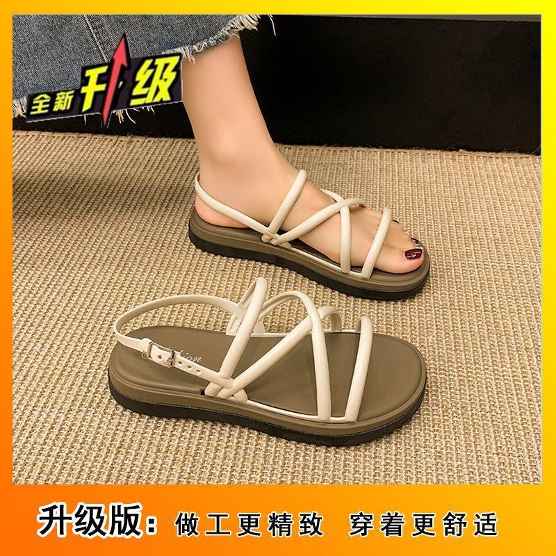 

Flat bottom non-slip and lightweight summer women s beach shoes women s seaside with skirts can be wet sandals 40