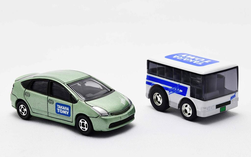 Not for rare Takara Tomy shareholder benefit 2006 Choro Q Tomica Toyota Prius Bus sale,