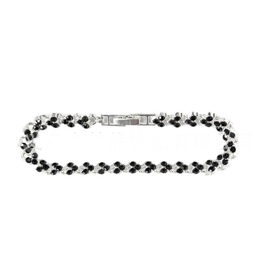 

Модный браслет с кристаллами и инкрустированными бриллиантами в форме сердца, посеребренный браслет чёрный