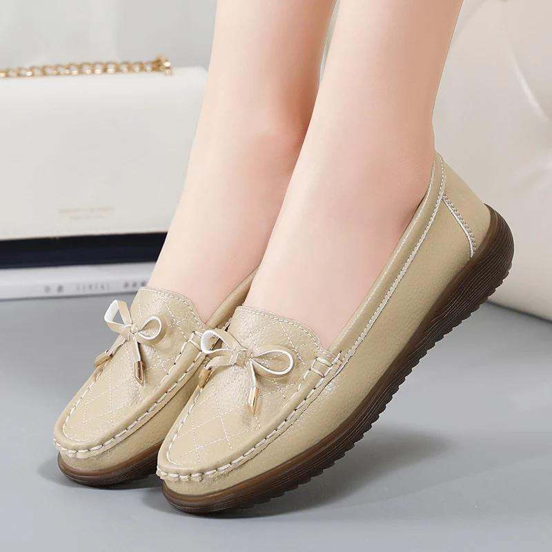 

Женские туфли на плоской подошве большого размера, новые удобные и модные туфли для мам на мягкой подошве, повседневные прогулочные туфли 35-44 35