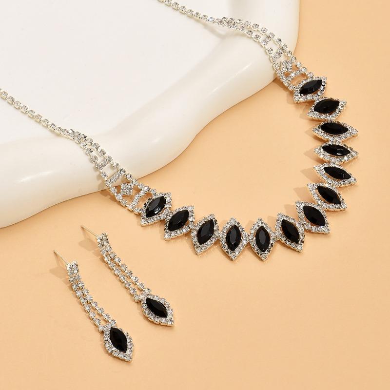 Meier Women s crystal-embellished wedding photography high-end necklace, earrings, and jewelry set