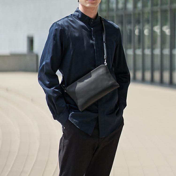 Official Shoulder Bag Sacoche No Gusset Genuine Leather Clutch Bag Bag Small Crossbody SA133 Navy [Tryon] Men's Women's
