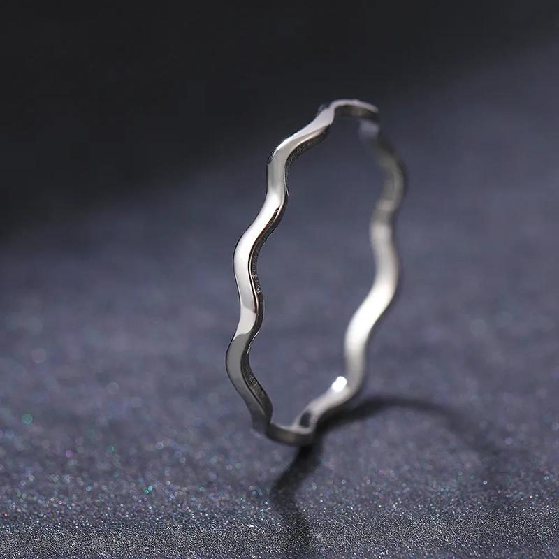 Cao Shiou Korean Fashion Wave Curvilinear Knuckle Ring for Women