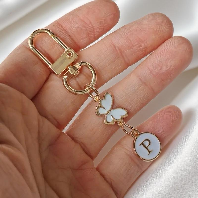 Metalowy Brelok z Literą Motyla A-Z 26 Liter Brelok Urok Uchwyt na Klucze Samochodowe Zawieszka do Torby Akcesoria Biżuteria Prezent