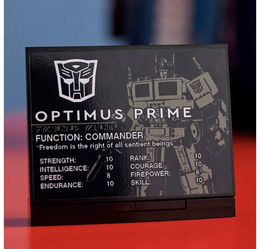 LEGO 10302 Optimus Prime Creator Expert Domestic Distribution Official Birthday Gift (Transformers)