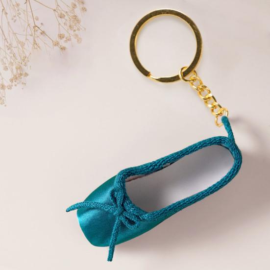 Yousheng Satin Ballet Shoe Keychain Handmade Mini Pointe Shoe Pendant with Keyring Ballet Lovers Bag Charm Gift for Ballet Dancers