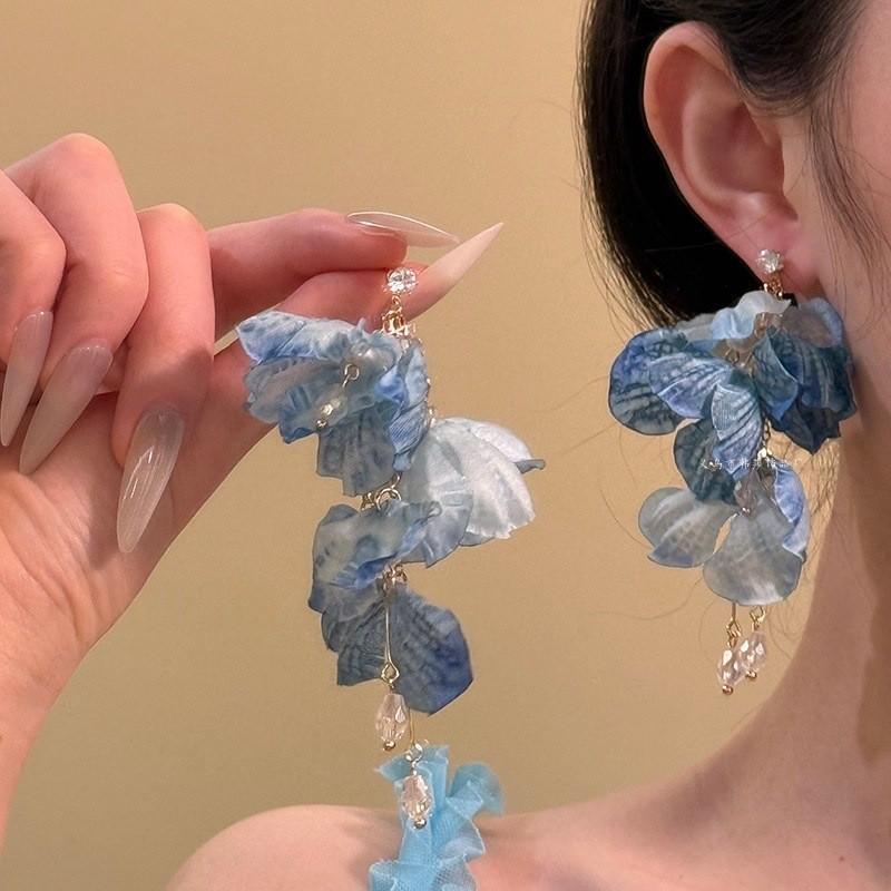 Super Fairy French Retro Shell Tassel Earrings – High-End Exotic Vacation Design
