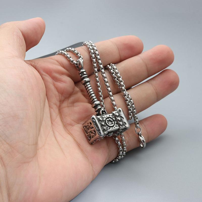 Necklace Men'S Personality Stainless Steel Domineering Retro Fashion Titanium Steel Thor Hammer Pendant Pendant Accessories Necklace