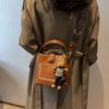 Sac ethnique tendance pour femme - Sac à bandoulière simple et rétro, texture couleur unie et toucher luxueux pour le transport.