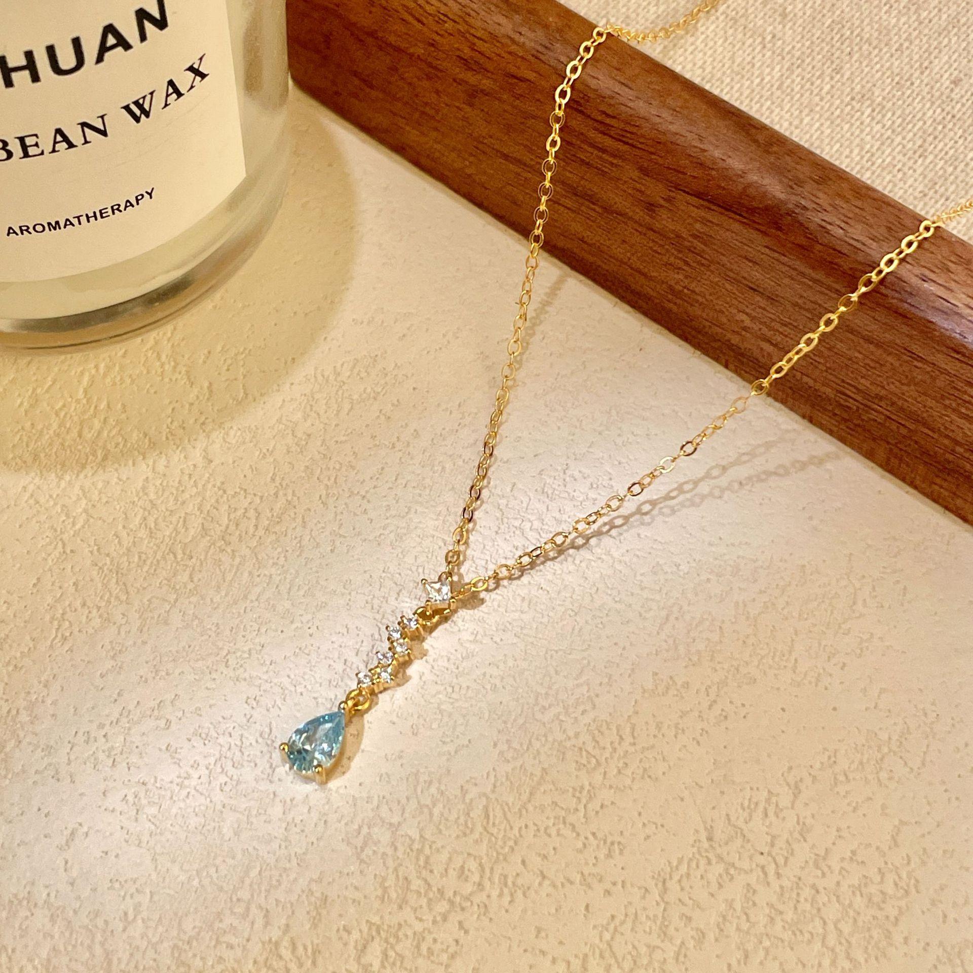 New Blue Water Droplet Necklace for Women, Super Sparkling Fairy Like and Luxurious, Cold and Exquisite Collarbone Chain 40CM