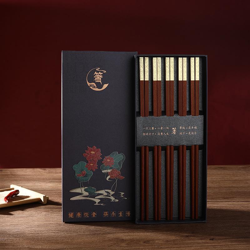 Alta Qualidade Premium Sândalo Vermelho Natural Palitos de Chopsticks Embalagem Caixa de Presente Talheres Domésticos Conjunto de Talheres Palitos de Chopsticks Chineses