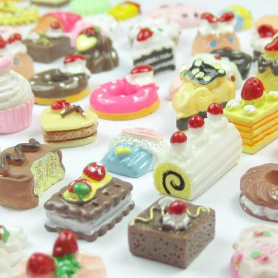 10Pcs Realistic Mini Biscuit Food Jewelry Donut Model DIY Decorative Accessory