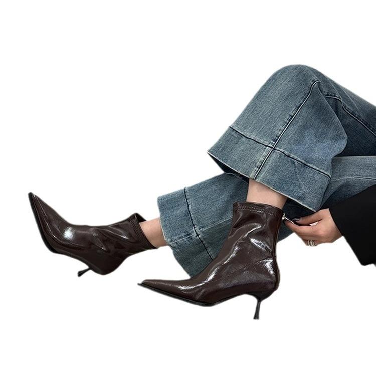 Pointed short boots women's autumn and winter 2025 new boots fleece short boots niche thin women's boots thin heel high heel boots