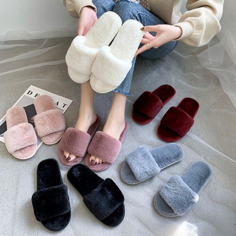 

Lovely Women s ALL Fur Lara Slippers Free Size Lara ALL Fur Slippers (FREE White)