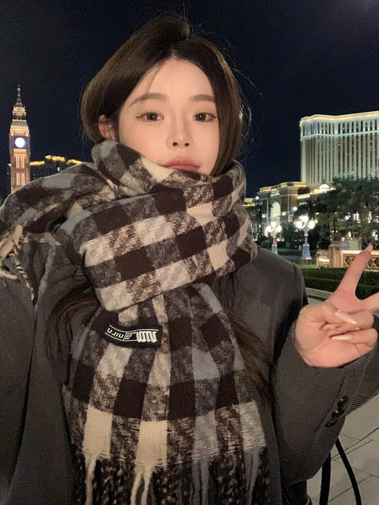 Women Red Green Plaid Tassel Knitted Scarf Headscarf Ladies Men Casual Warm Scarve Mujer Wrap Shawl New Unisex Winter Christmas