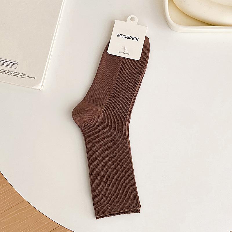 Female Spring and Autumn Solid Color Loose Mouth In The Tube Pile Pile Cotton Socks