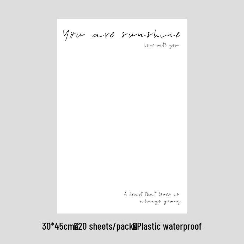 

Белая водонепроницаемая упаковка для букета Roland Simple Style с английскими надписями