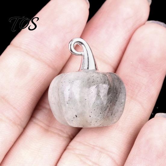 Mini geschnitzte Kürbis-Ornamente Natürlicher Kristall-Anhänger, Stein-Charm mit Mikro-Landschafts-Accessoires Metallhaken, Halloween-Dekoration, Ferienhaus