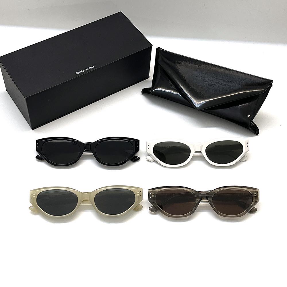 

2023 GM Unisex Retro Fashion Sunglasses - Trendy, Irregular Design, Anti-UV Protection верблюд