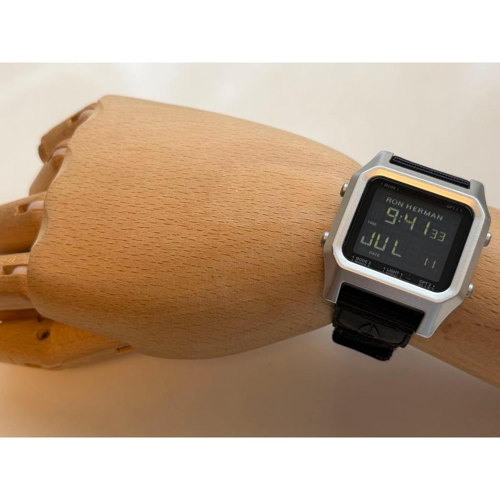 Used Collaboration/Ron Herman/Watch/NIXON/Special order/Watch/Limited/RHC/Digital