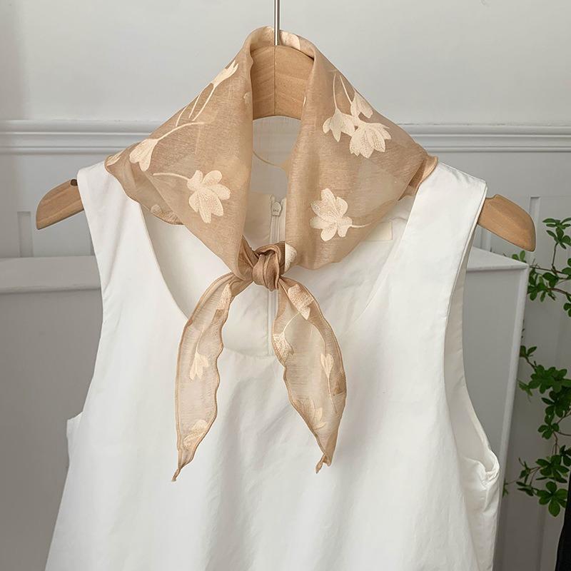 Triangle Scarf Small Fresh Headscarf Retro Silk Scarf Literary Flower Scarf Thin Gauze Scarf Headscarf Headband Tied Hair