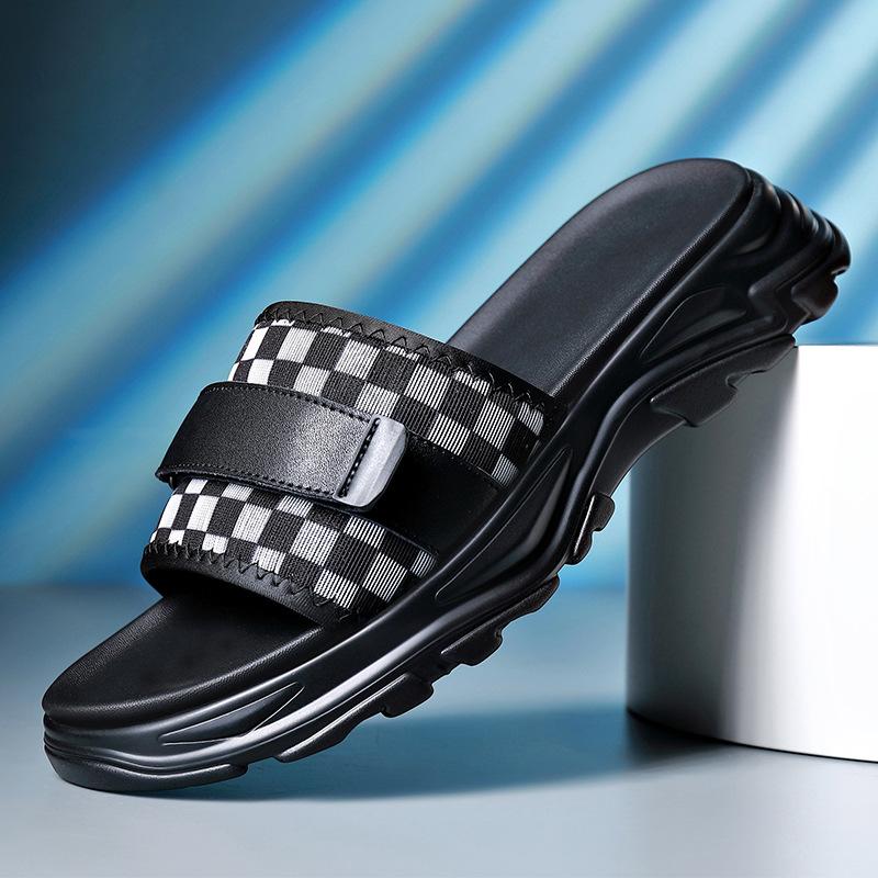 Fashion Summer New Designer Cow Leather Slippers for Men Fashion Casual Solid Color Beach Shoes Man High Quality Outdoor Slipper Shoes