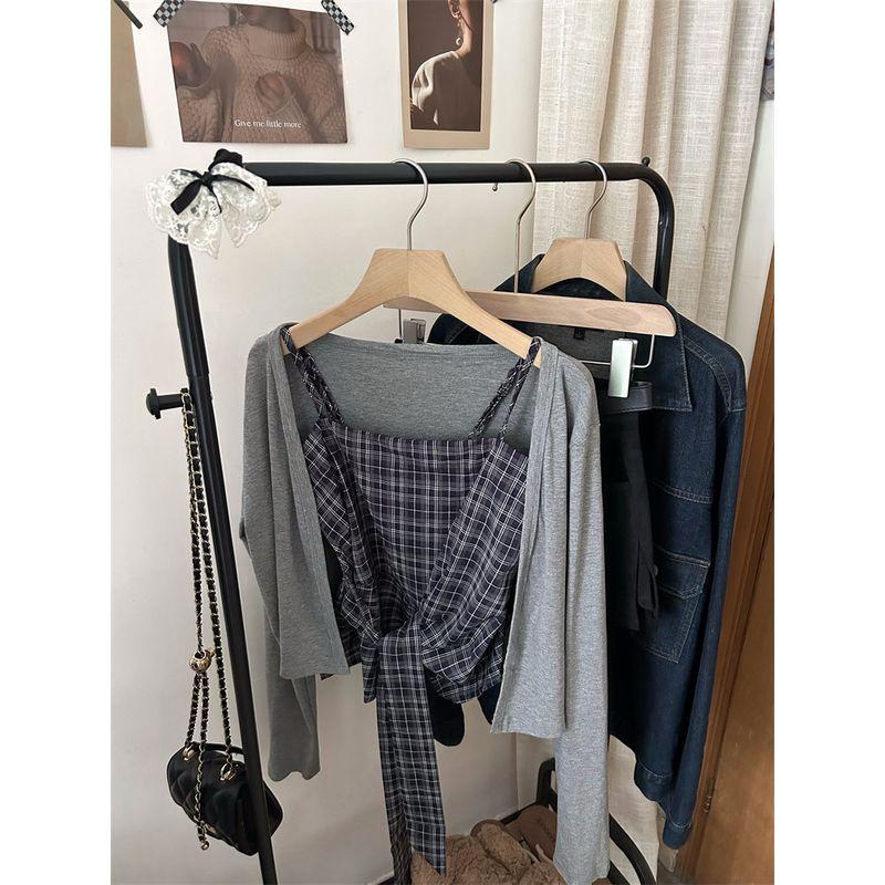 

Kumikumi Fashion Suit Pure Color Temperament Long Sleeve Cardigan Female Autumn Strap Plaid Camisole Two-piece Set Grey Two-piece set One size
