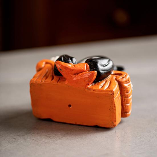 Halloween Ornament Sofa Ghost Resin Figure Decoration Indoor Outdoor Table Centerpiece Party Decor Halloween Gift